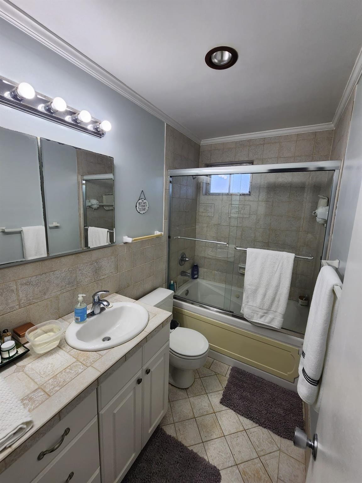 1821 NE 62nd Street 431 — photo 10