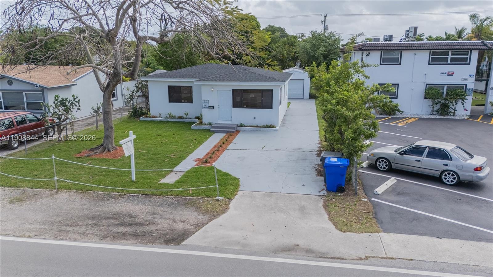 2462 Johnson Street, Hollywood, FL 33020