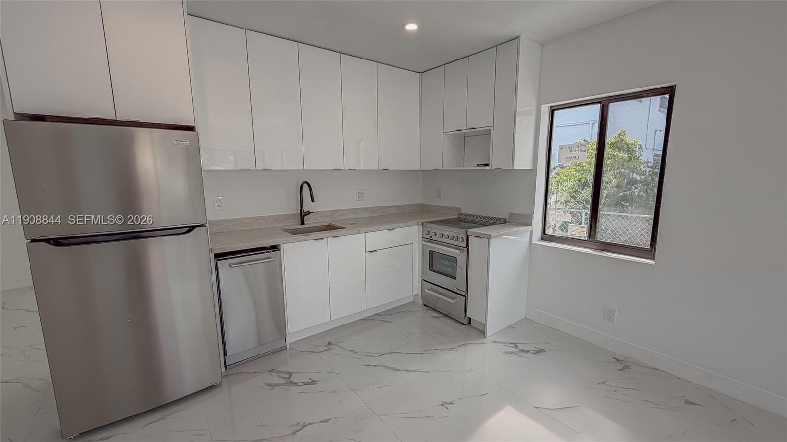 2462 Johnson Street, Hollywood, FL 33020 photo 20