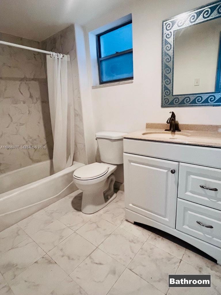 619 NE 14th Avenue 304 — photo 7