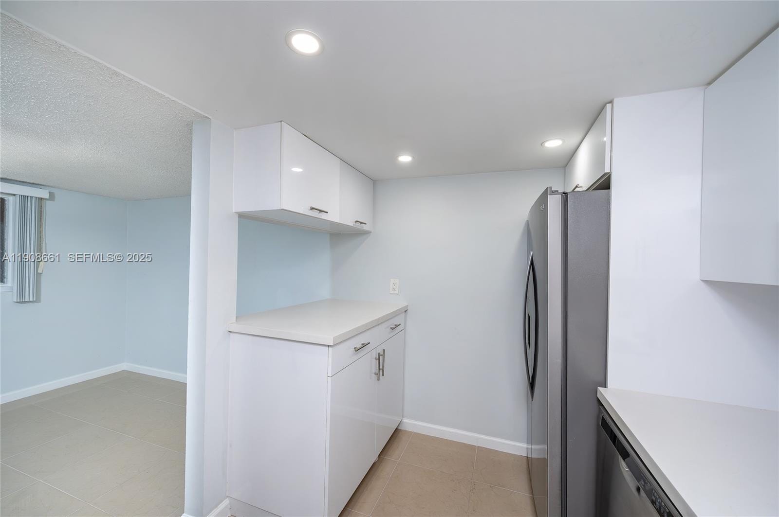 10421 Mahogany Key Circle 105 — photo 8
