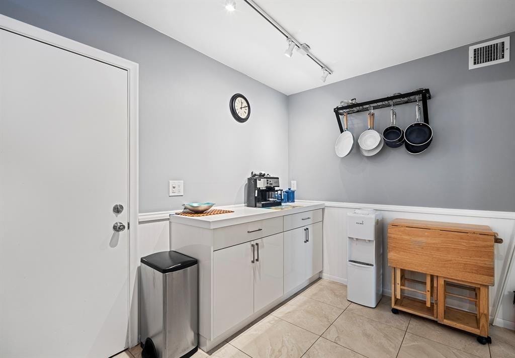 4750 NW 22nd Court 208 — photo 10