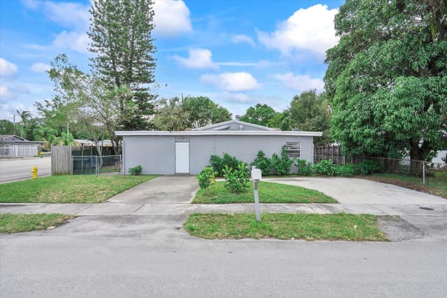 3100 NW 4th Court, sold in Westgate Hgts, Lauderhill, FL