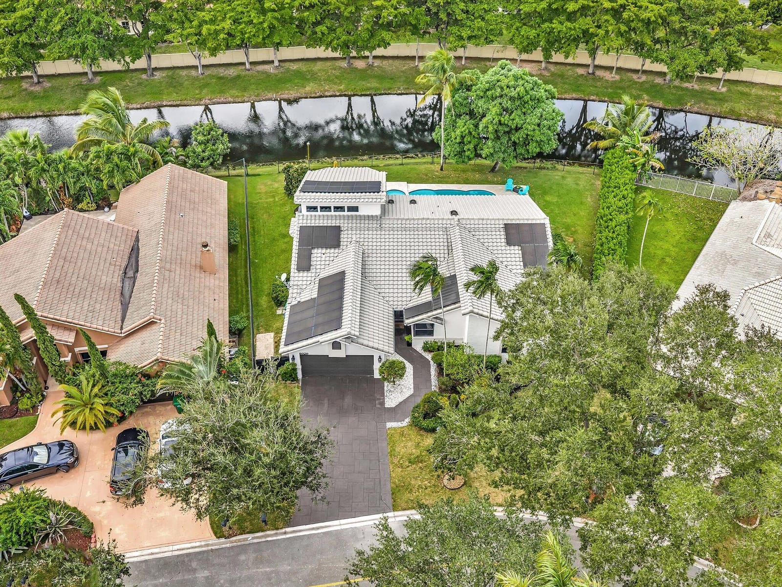 8929 NW 53rd Manor — photo 7