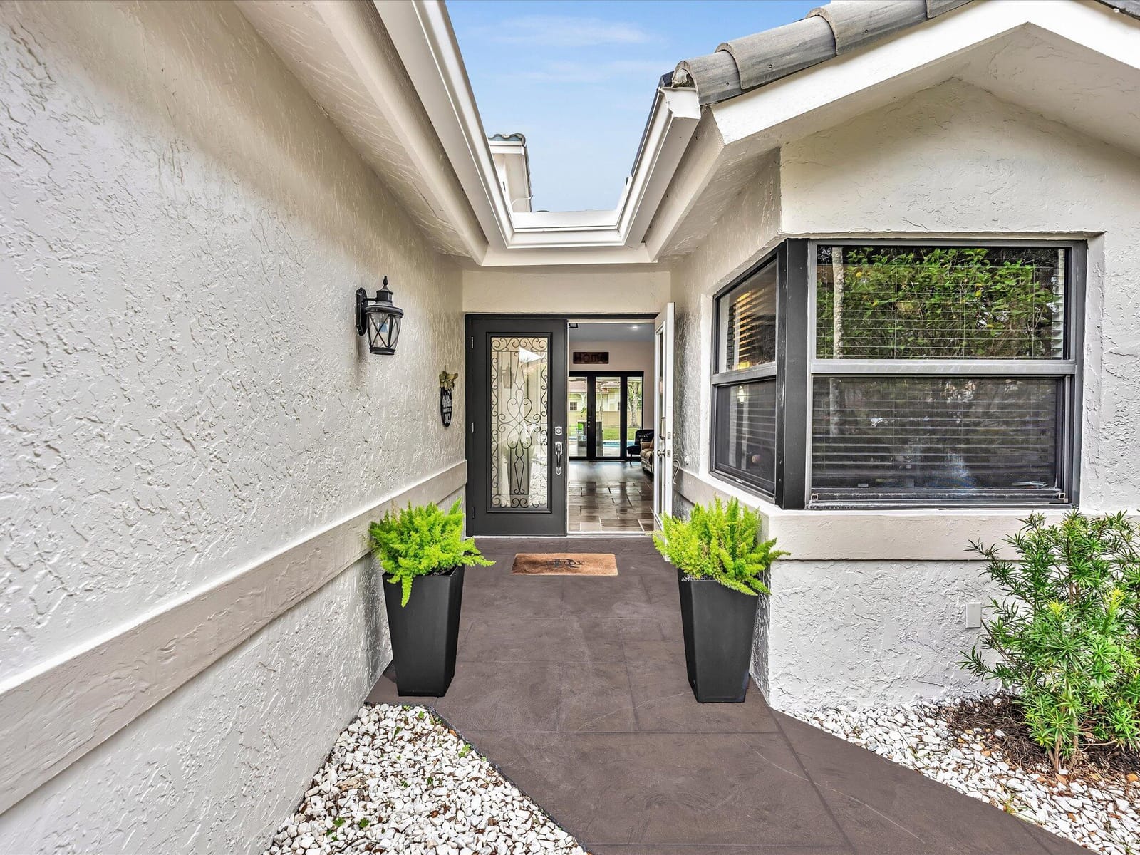 8929 NW 53rd Manor — photo 9