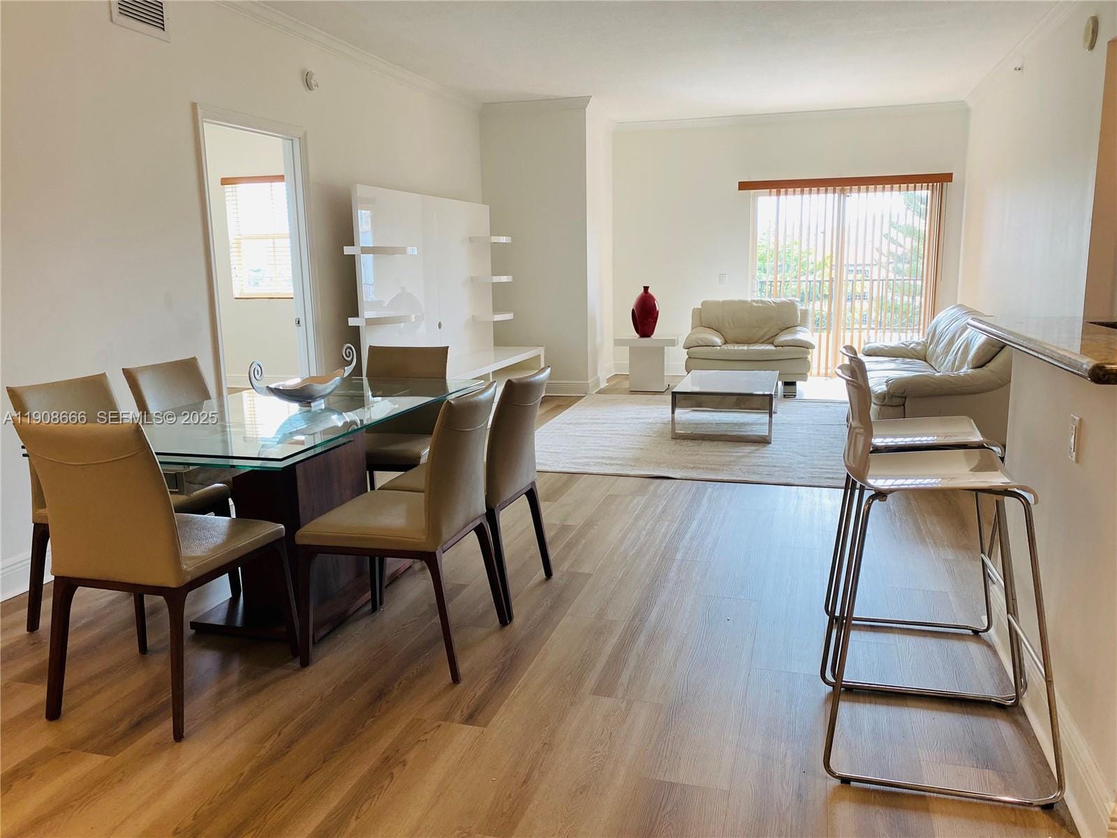 20 Calabria Avenue 401 — photo 6