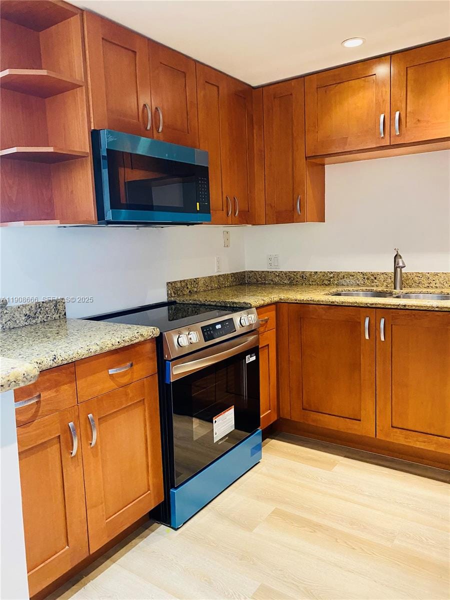 20 Calabria Avenue 401 — photo 8