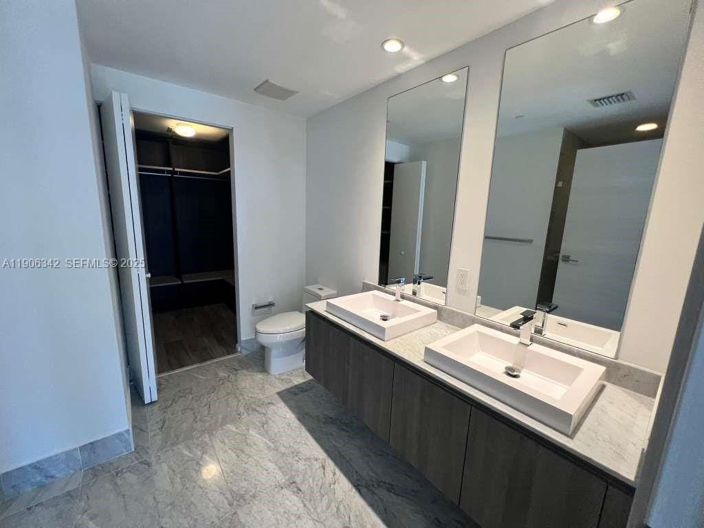 801 S Miami Avenue 1803, Miami, FL 33130 photo 11