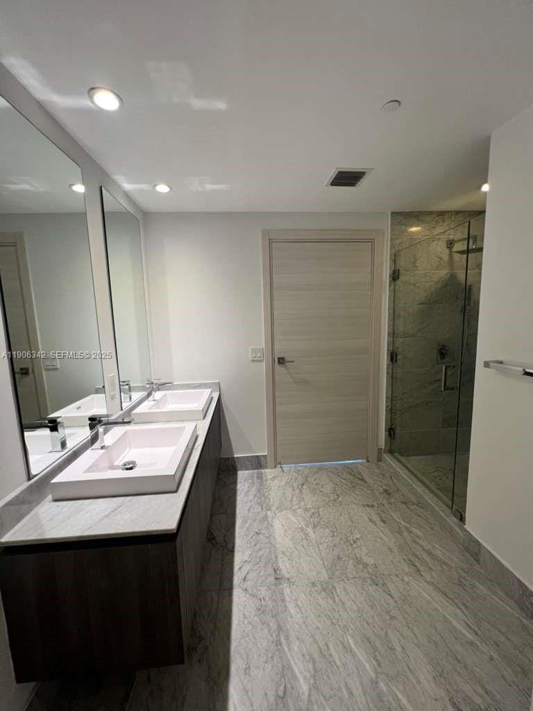 801 S Miami Avenue 1803, Miami, FL 33130 photo 8
