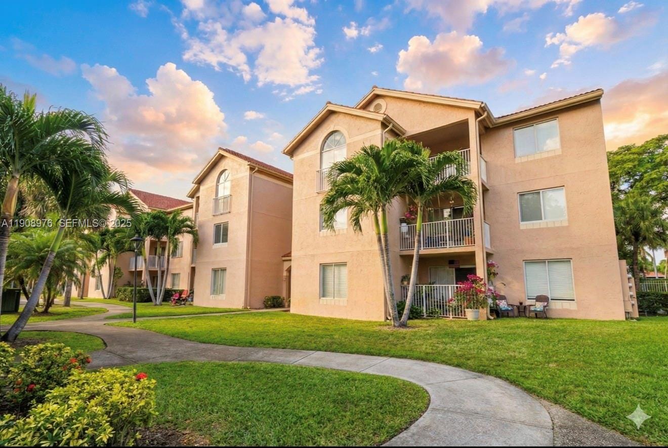 10421 SW 157th Place, Miami, FL 33196