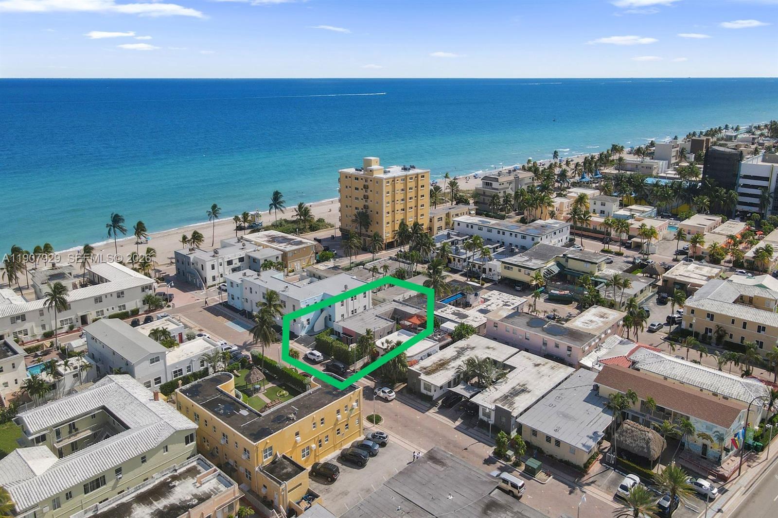 322 Oklahoma Street, Hollywood, FL 33019, Hollywood