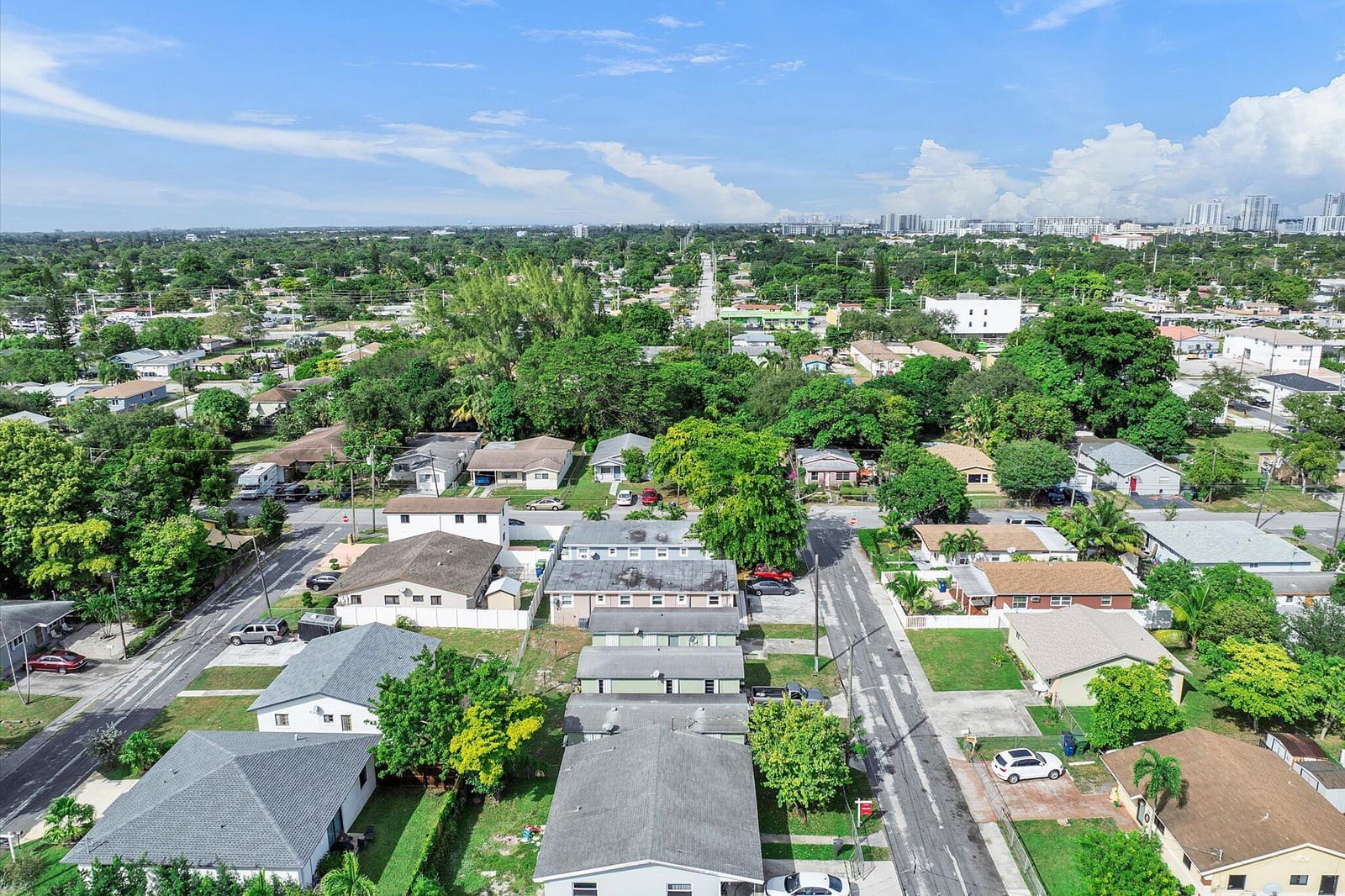 811 NW 5th Avenue, Hallandale Beach, FL 33009 photo 15