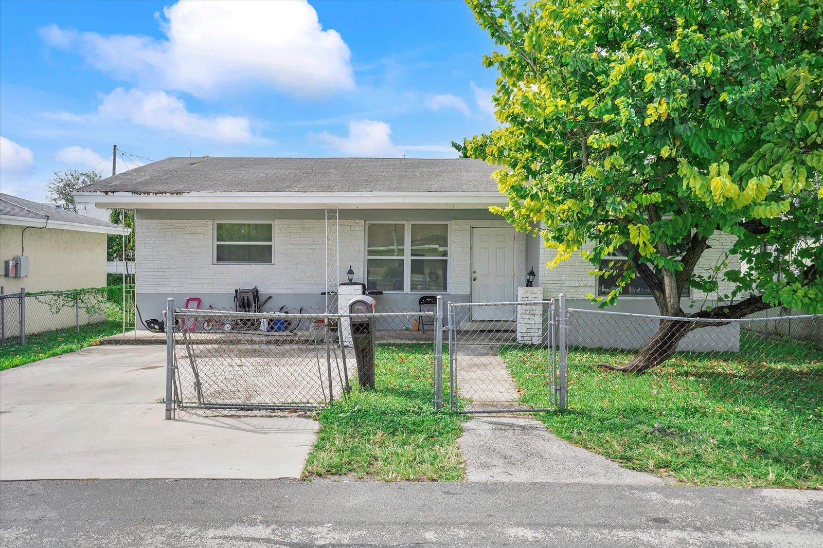 811 NW 5th Avenue — photo 3