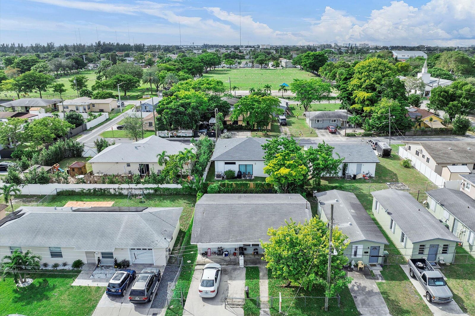 811 NW 5th Avenue — photo 9