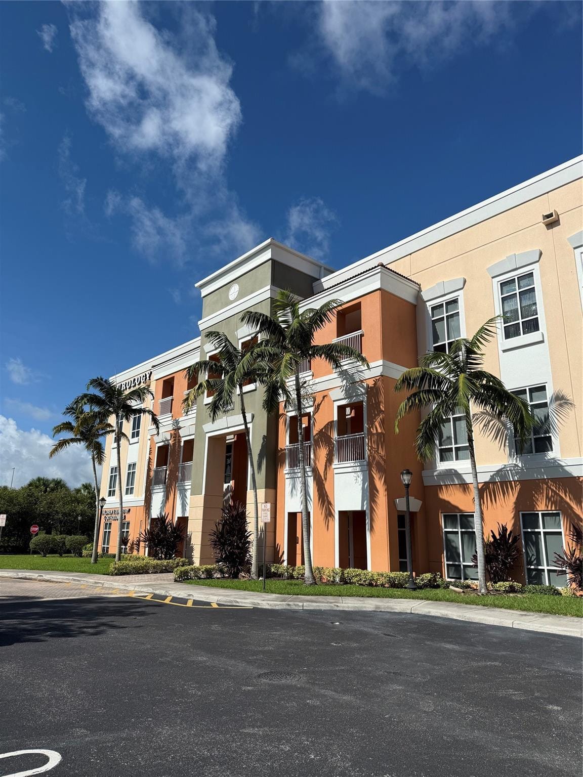 5850 Coral Ridge Drive 309, Coral Springs, FL 33076