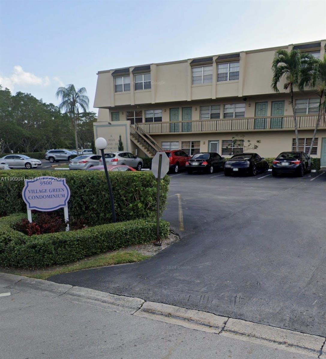 9500 SW 3rd Street 239, Boca Raton, FL 33428