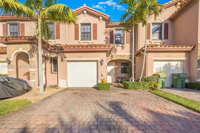161 SE 34th Terrace, sold in Baywinds Of Dominica And, Homestead, FL