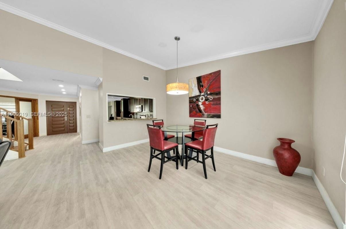 9933 NW 49th Terrace — photo 9