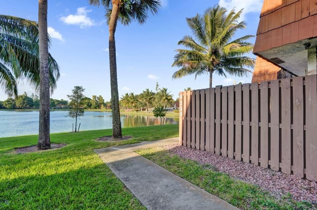 8339 S Coral Circle 8339, sold in Woodville, North Lauderdale, FL