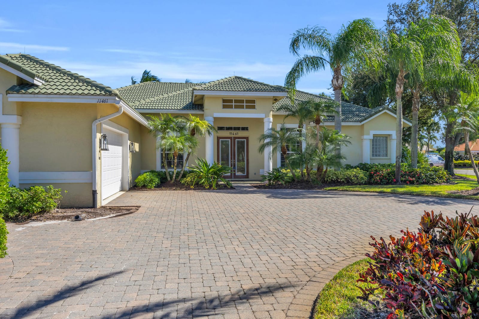 11461 SE Plandome Drive, Hobe Sound, FL 33455 photo 2