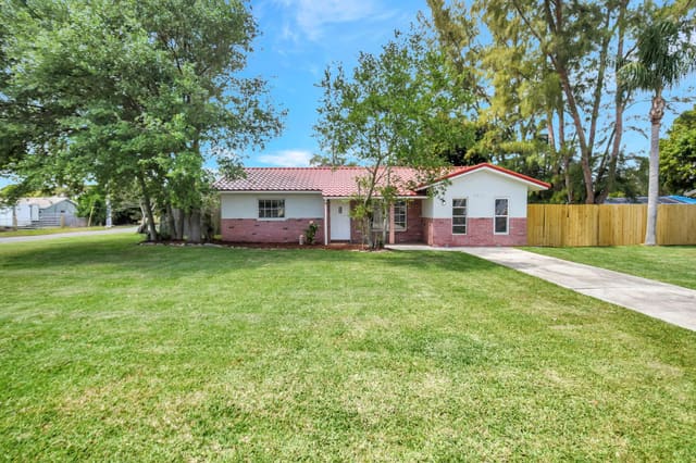 1103 NW 7th Court, sold in Laurel Hills, Boynton Beach, FL