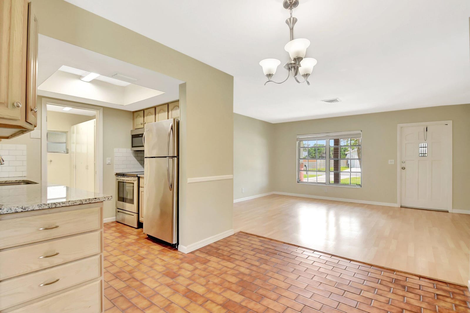 1103 NW 7th Court — photo 9