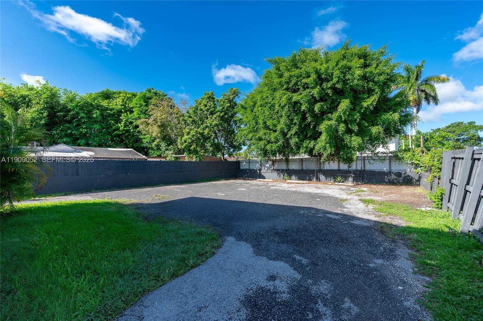 520 SW Krome Terrace, Homestead, FL 33030 photo 16