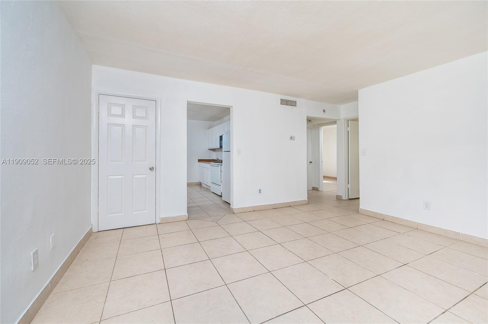 520 SW Krome Terrace — photo 7