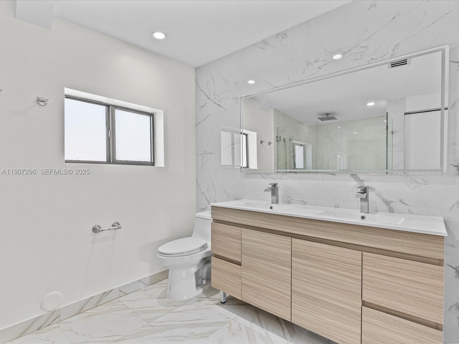19461 NE 22nd Road, North Miami Beach, FL 33179 photo 15
