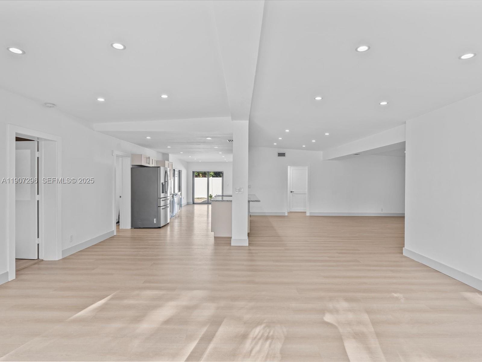 19461 NE 22nd Road, North Miami Beach, FL 33179 photo 7