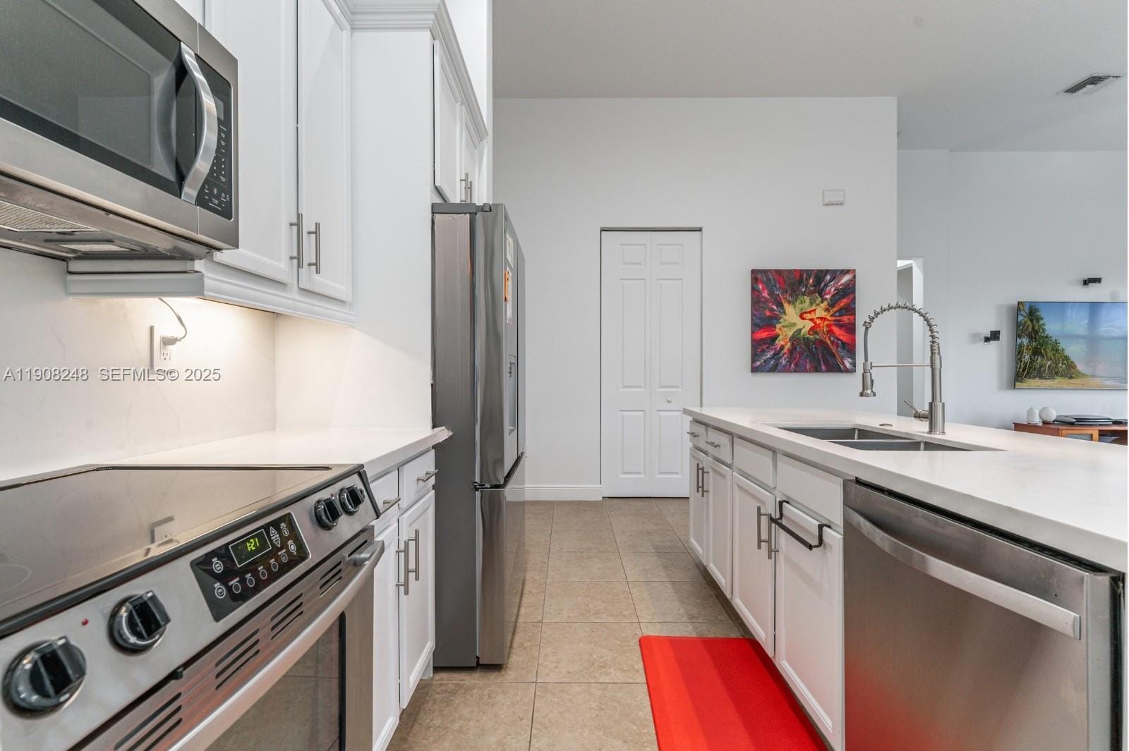 8555 NW 41st Street — photo 9