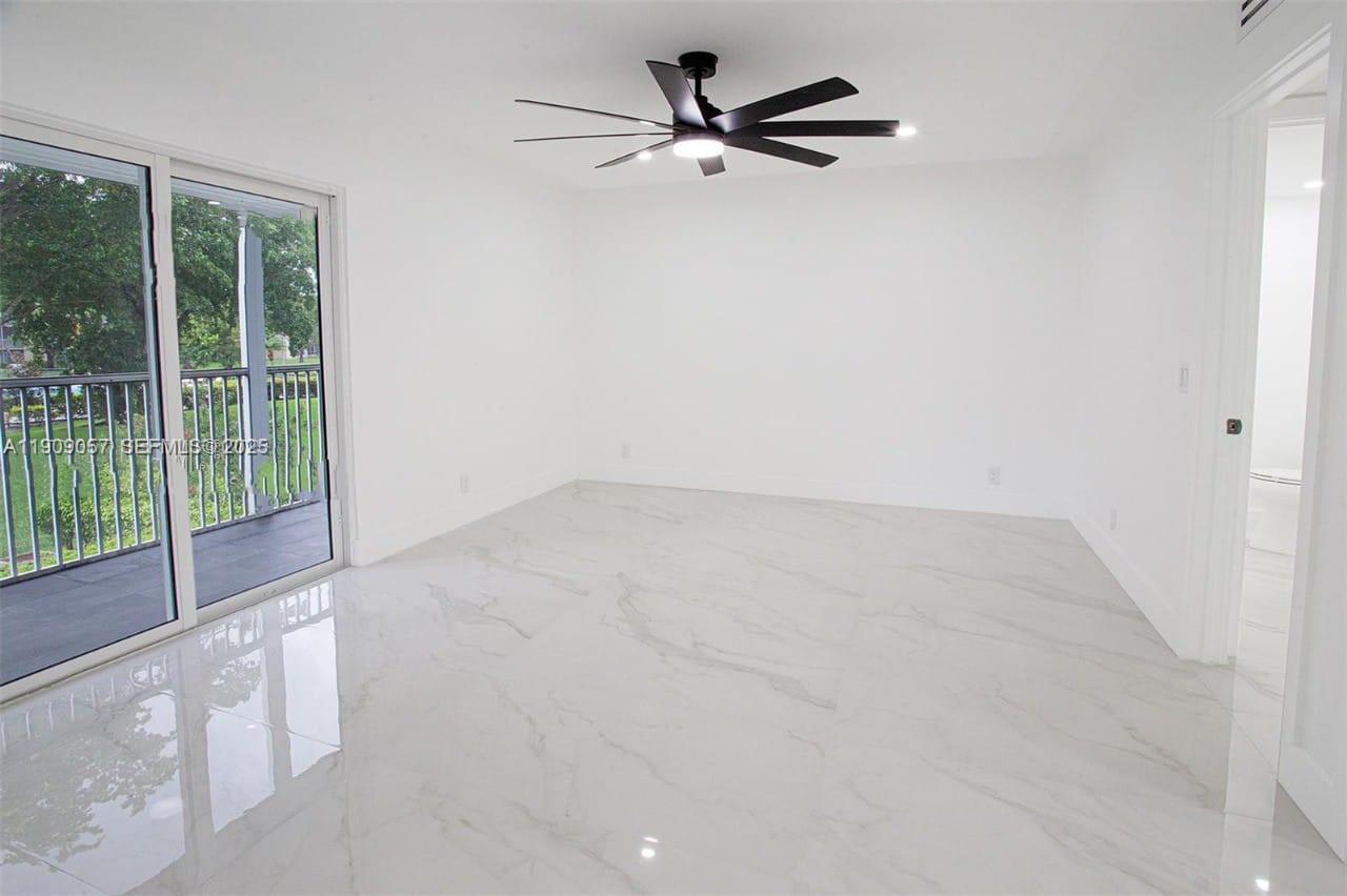 13250 SW 7th Court 204L, Pembroke Pines, FL 33027 photo 20