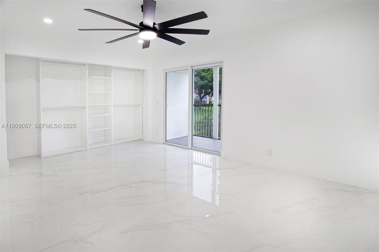 13250 SW 7th Court 204L, Pembroke Pines, FL 33027 photo 23