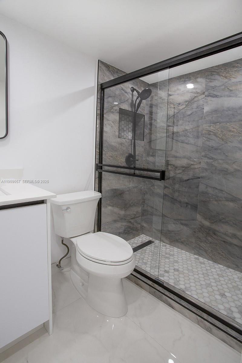 13250 SW 7th Court 204L, Pembroke Pines, FL 33027 photo 25