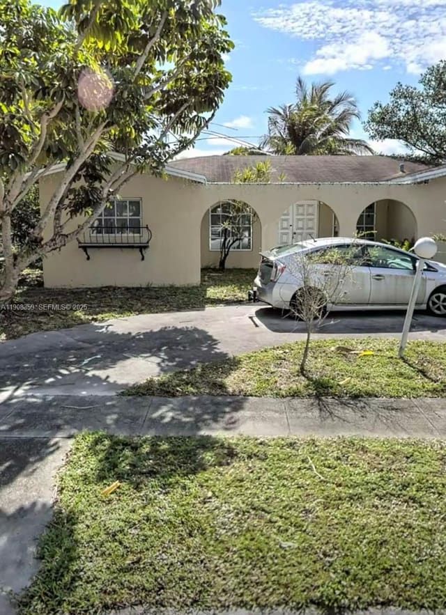 4981 SW 7th Street, sold in Oakland Hills 4th Sec, Margate, FL
