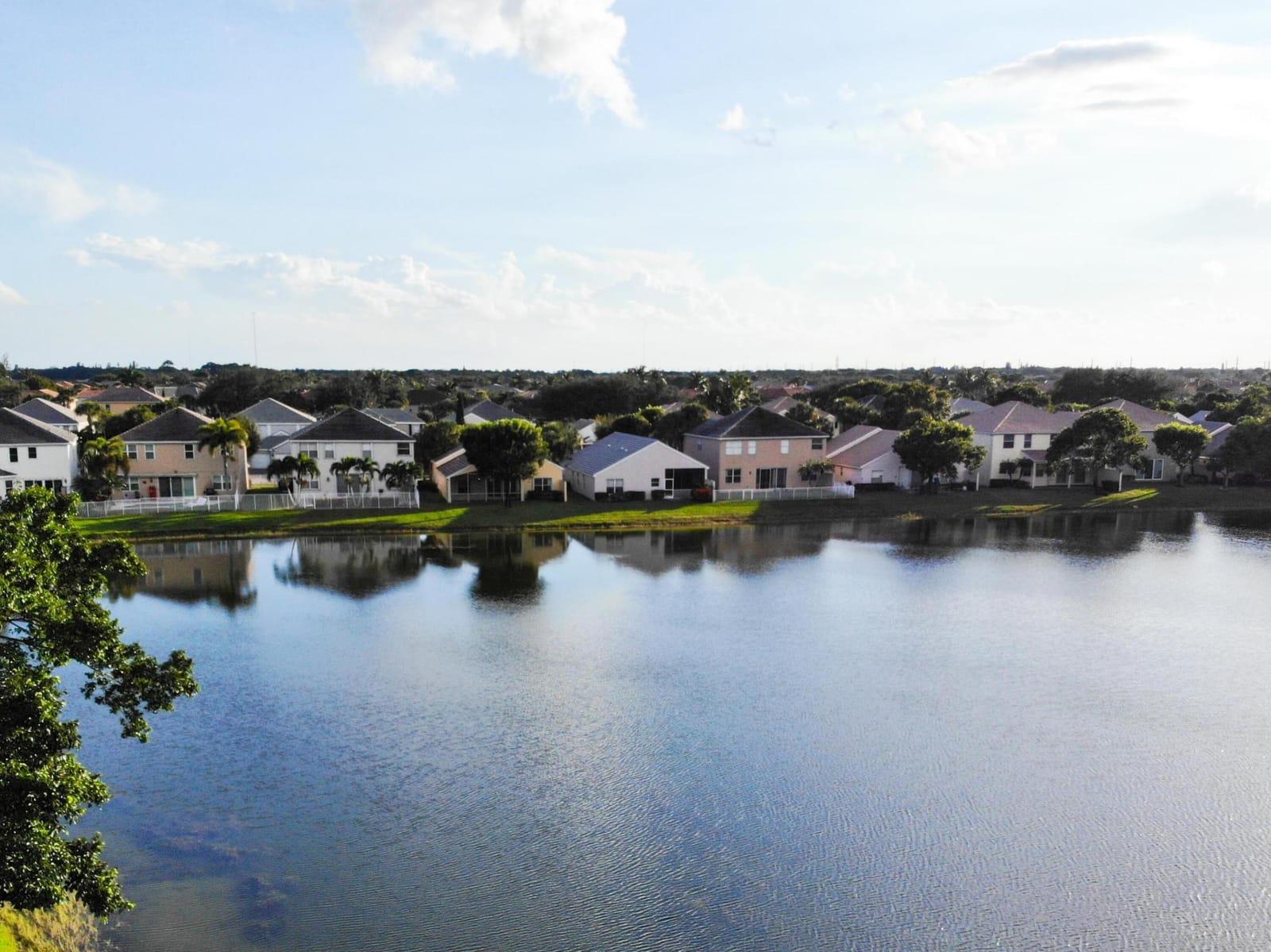 284 Berenger Walk, Royal Palm Beach, FL 33414 photo 23