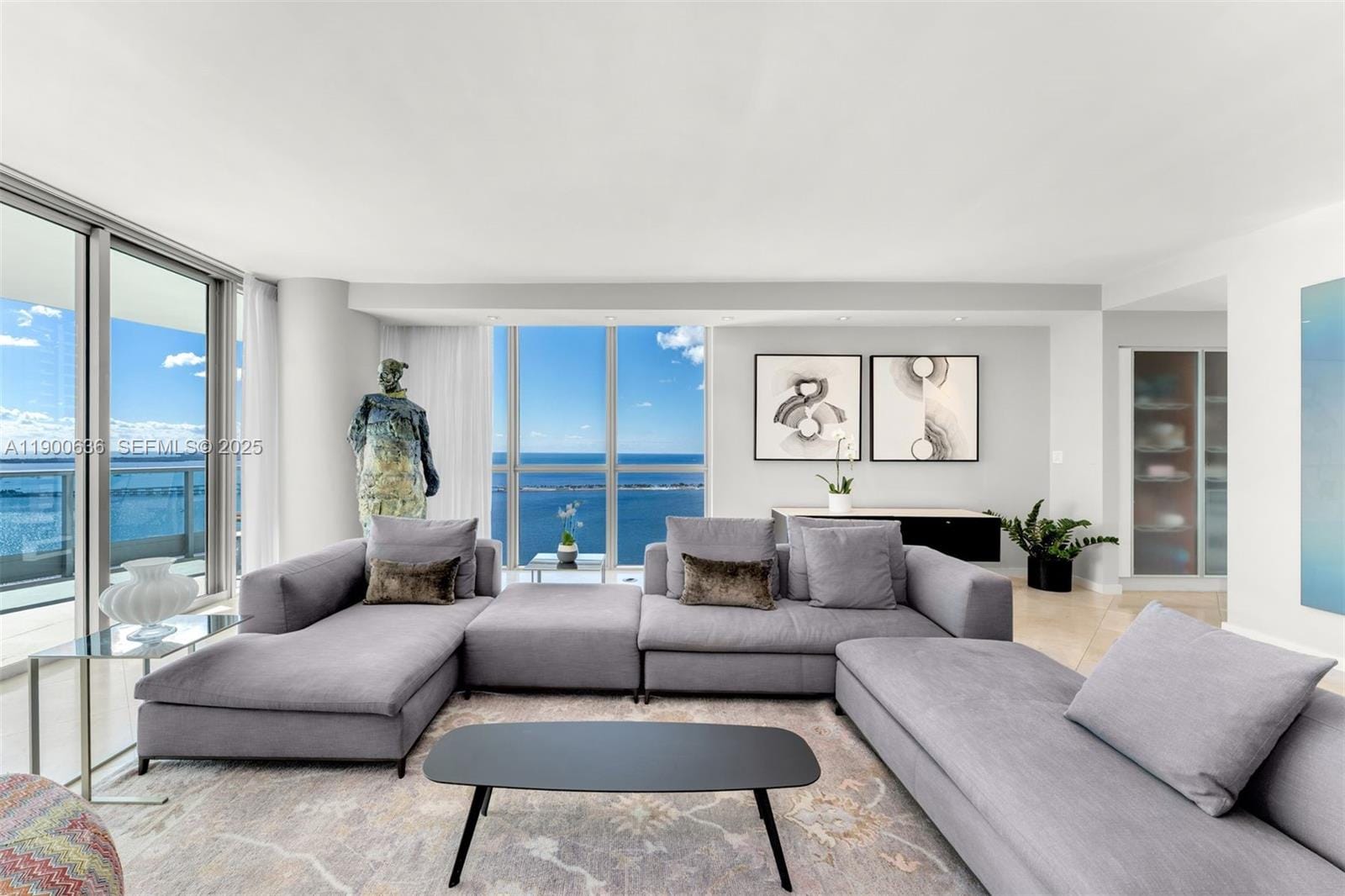 1331 Brickell Bay Drive 3711 — photo 2