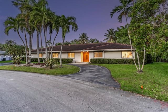 10105 SW 71st Avenue, sold in Kendall East, Pinecrest, FL