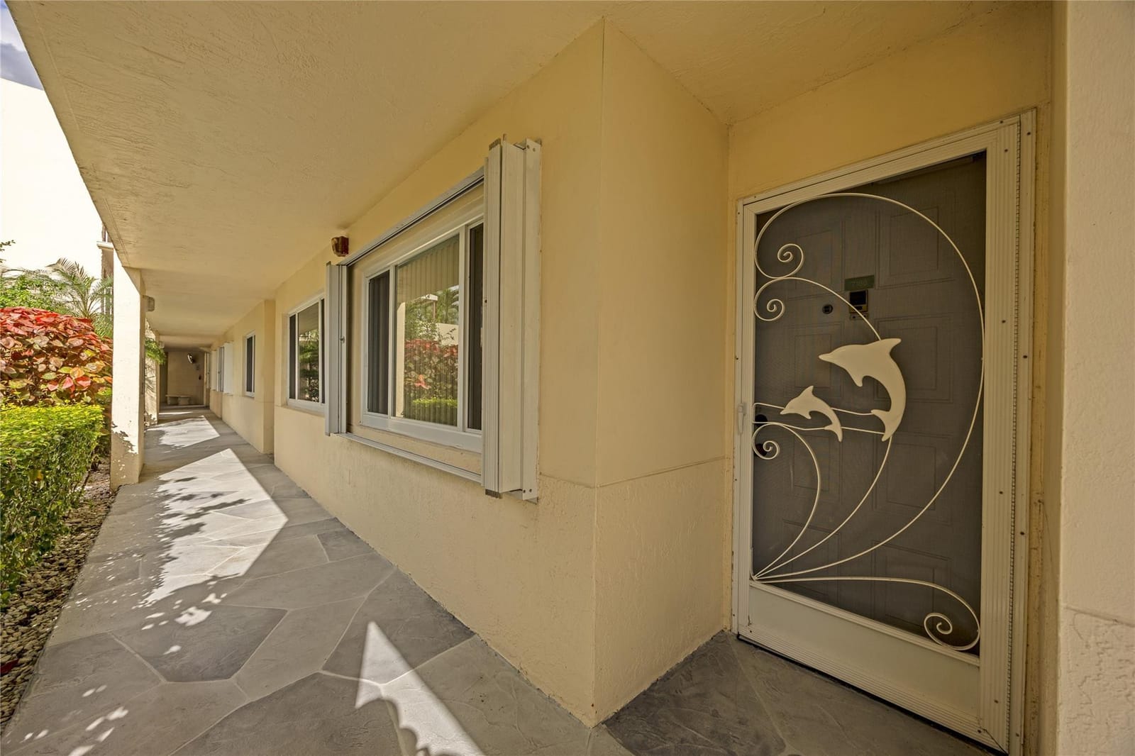 7186 S Devon Drive 109 — photo 3