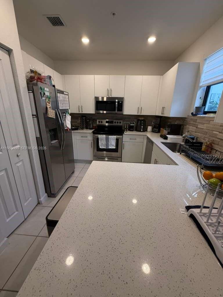15929 SW 2nd Place — photo 3