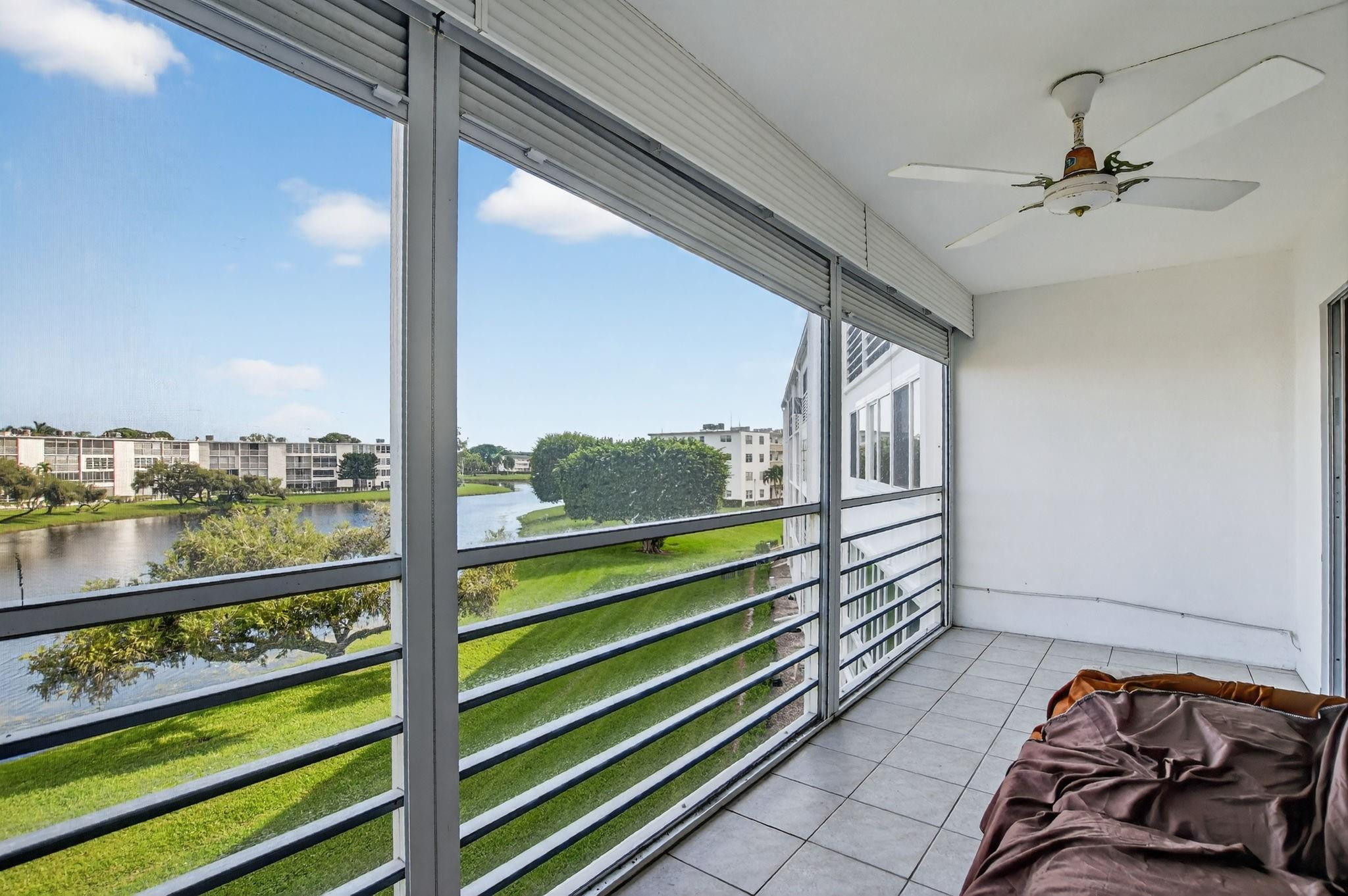 3025 Guildford B 3025, Boca Raton, FL 33434 photo 27