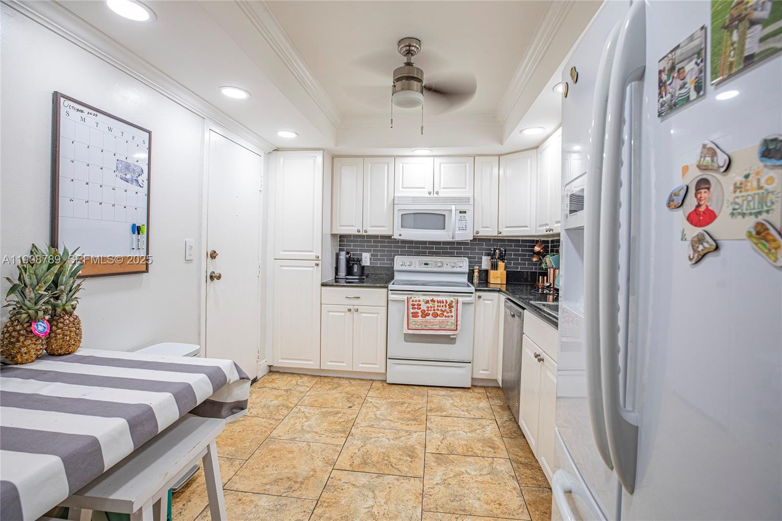 437 Golden Isles Drive 9B-C — photo 2