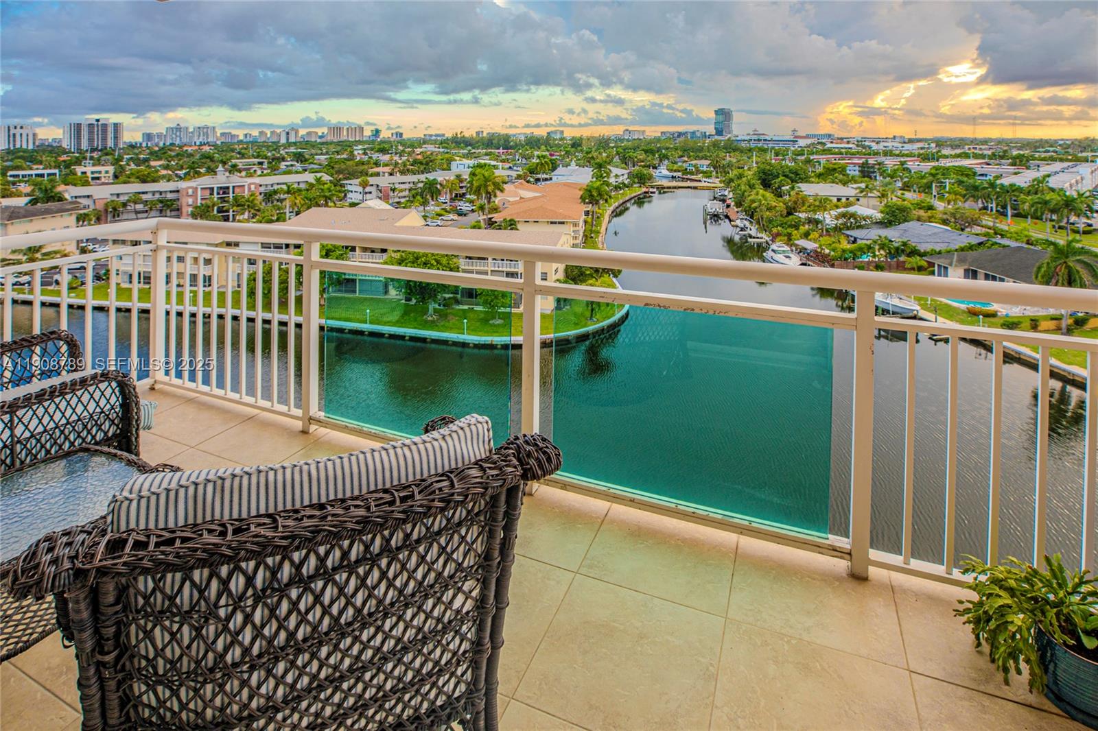 437 Golden Isles Drive 9BC, Hallandale Beach, FL 33009, Hallandale Beach