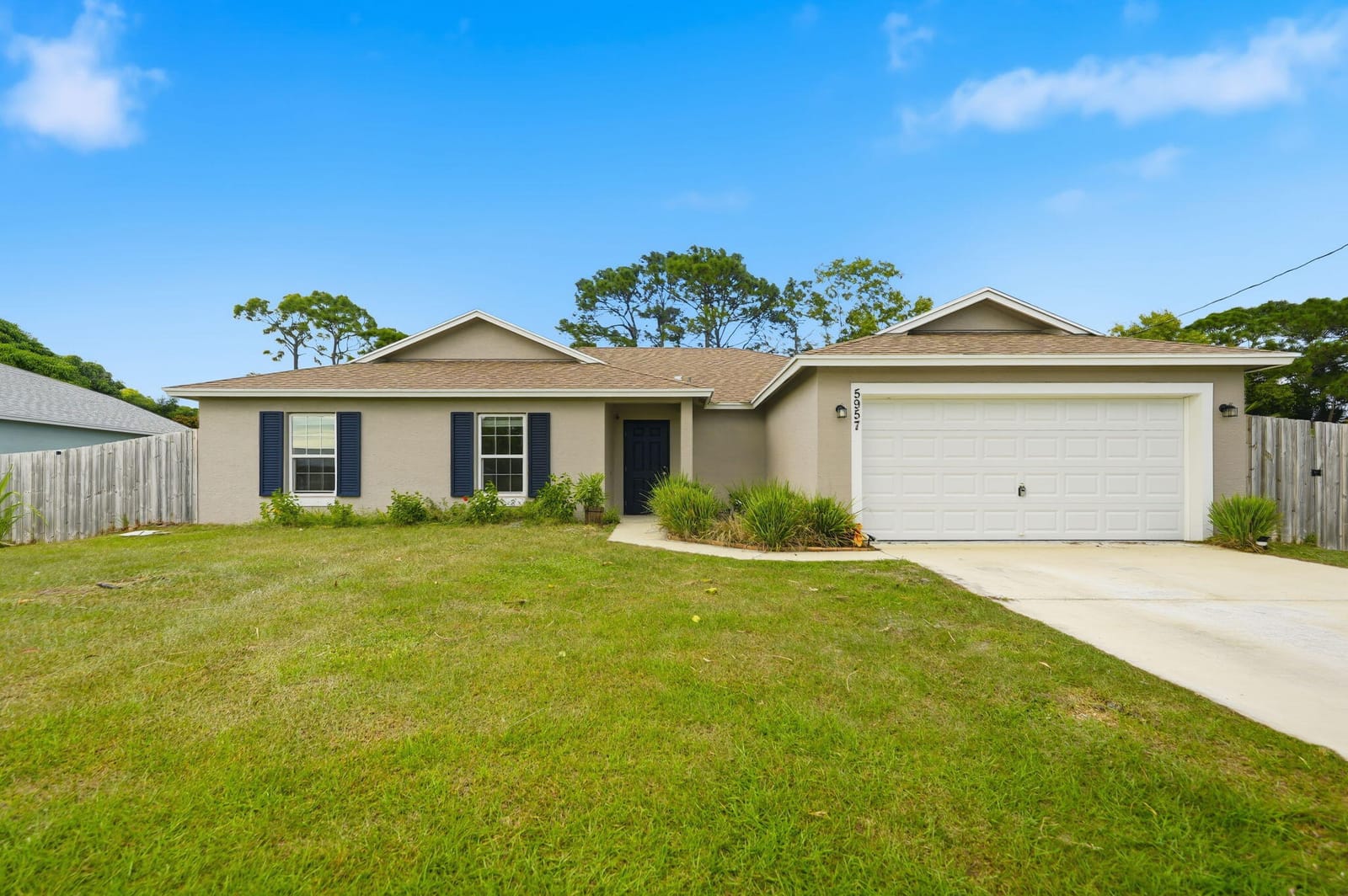 5957 NW Baynard Drive — photo 2