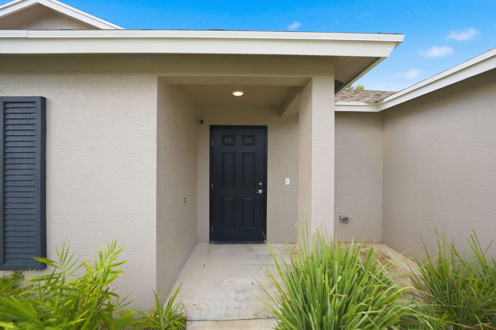 5957 NW Baynard Drive — photo 11