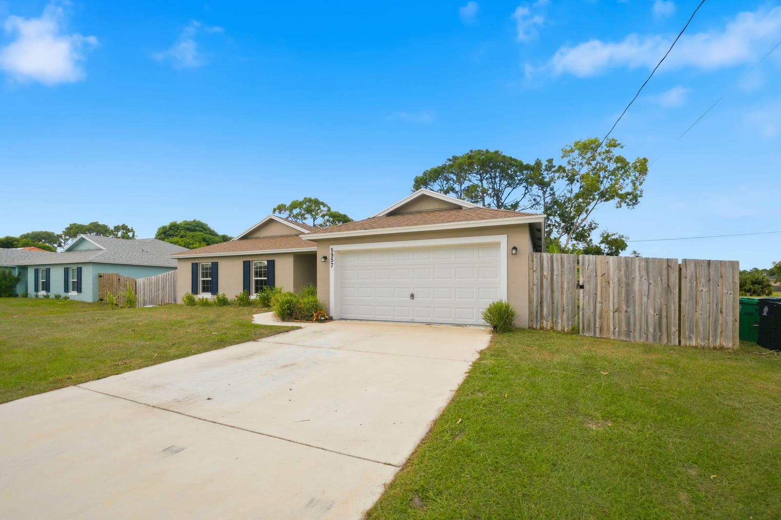 5957 NW Baynard Drive — photo 6