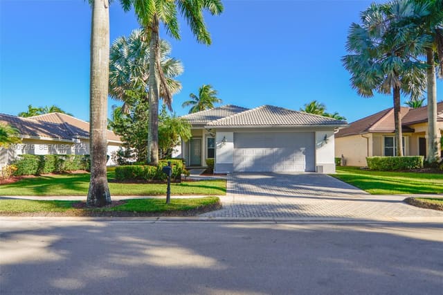 1868 Harbor View Circle, sold in Courtside At Weston Hills, Weston, FL