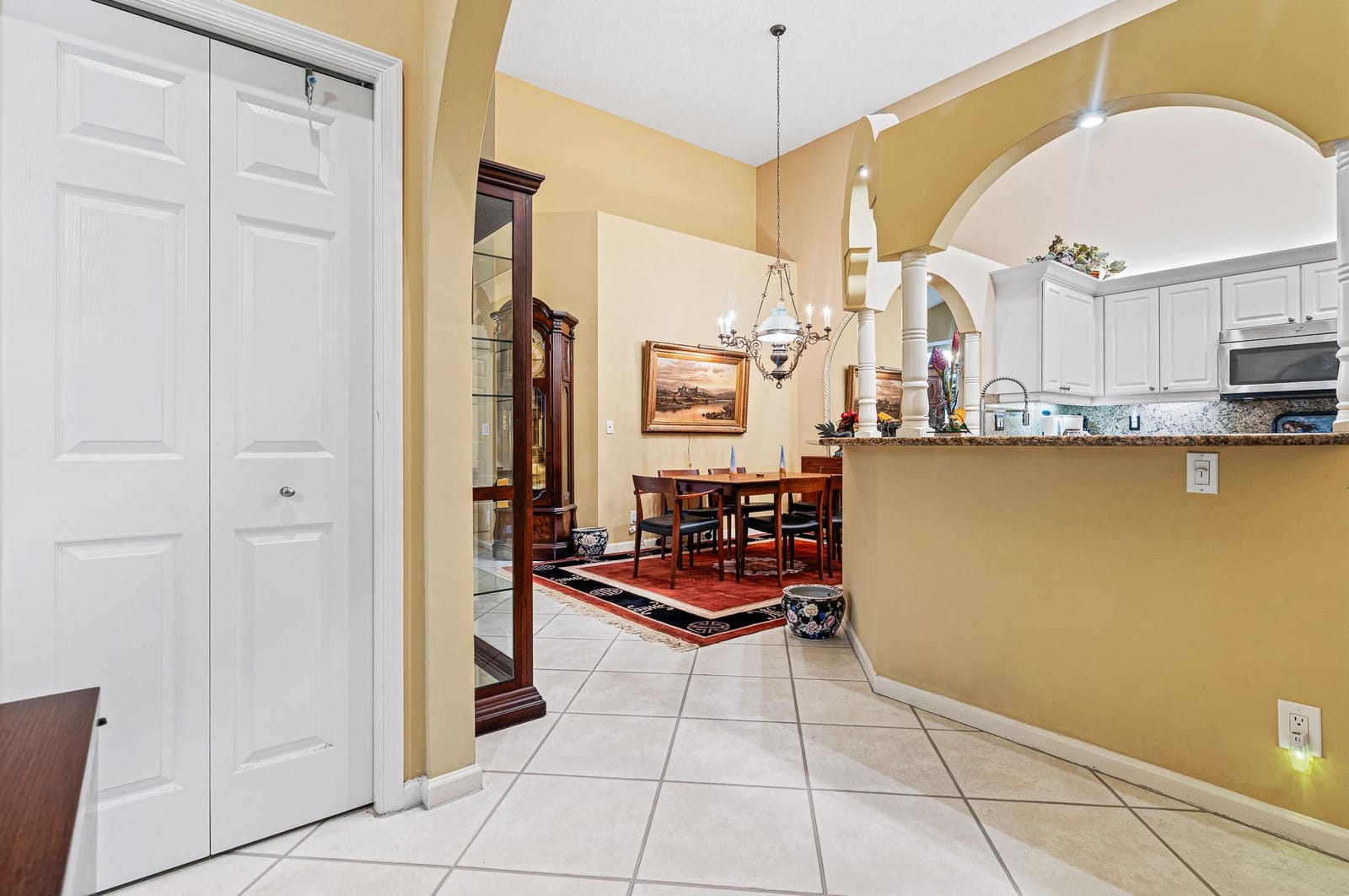 476 W Palm Aire Drive — photo 12
