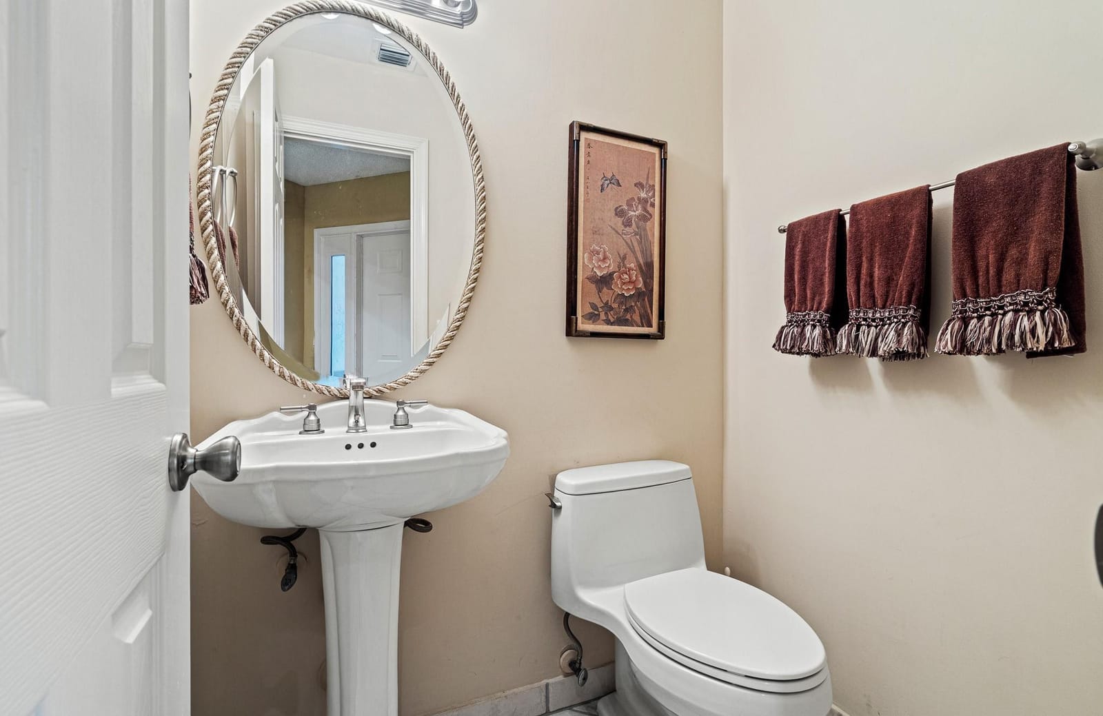 476 W Palm Aire Drive — photo 9