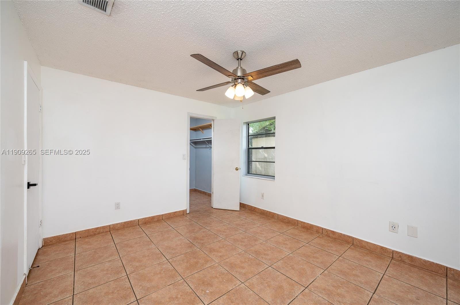 13579 SW 49th Terrace, Miami, FL 33175 photo 7